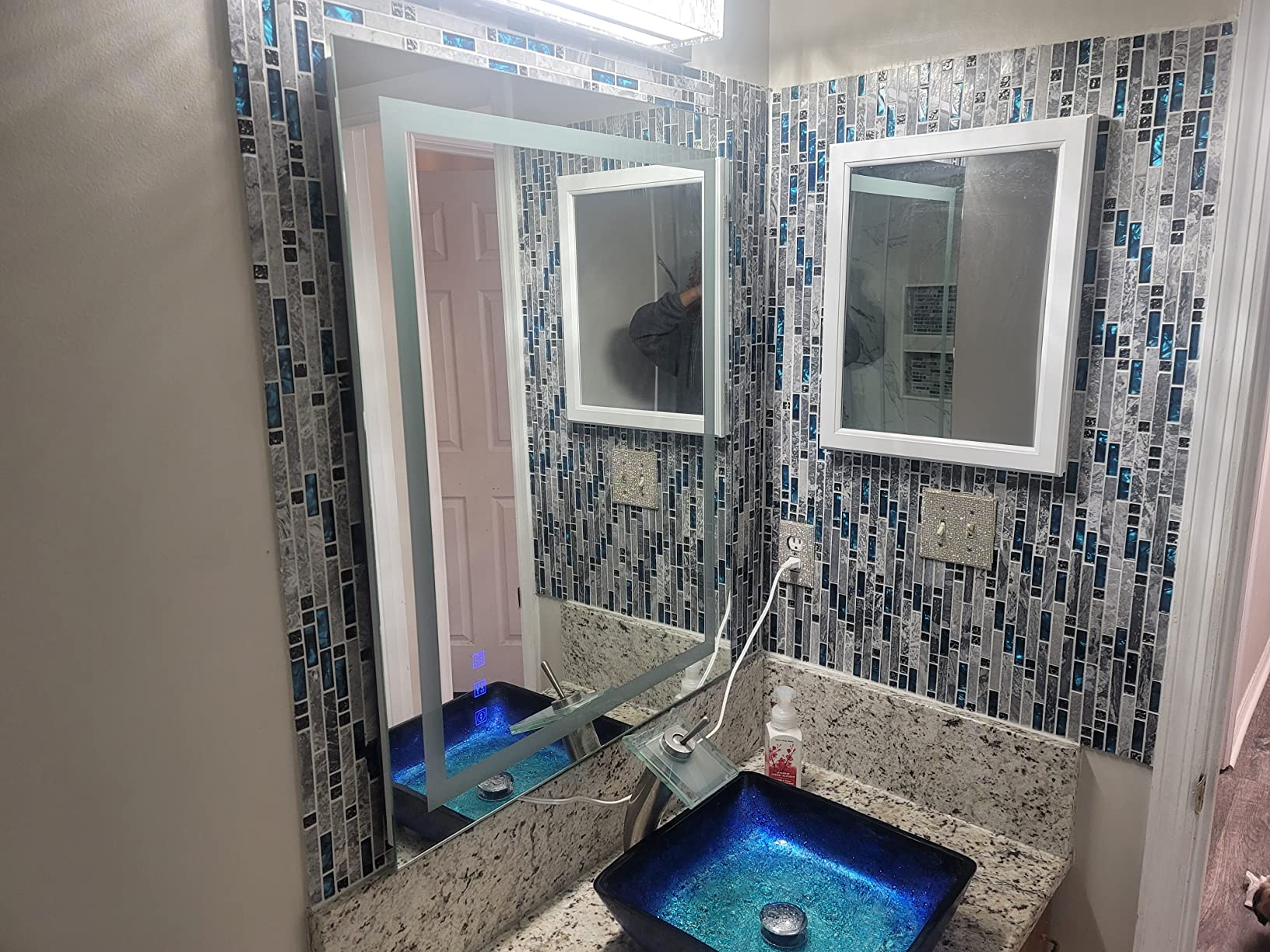 DIY Mosaic Tile Bathroom Mirror